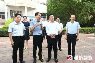 迈克-布朗：福克斯打得很棒 这是他真正的实力